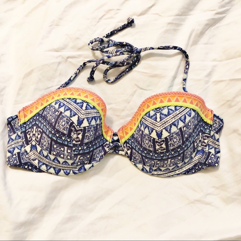 Victoria’s Secret Swim Underwire Halter Bikini Top